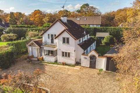 4 bedroom detached house for sale, Beeches Drive, Farnham Common SL2