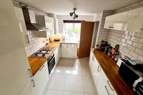 2 bedroom semi-detached house to rent, Prospect Street, Nottingham, Nottinghamshire, NG7