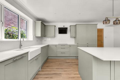 undefined, Finchampstead RG40