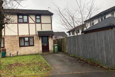 2 bedroom end of terrace house to rent, Glan-y-ffordd, Taffs Well, Cardiff. CF15 7SQ