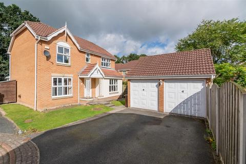 4 bedroom detached house for sale, Middlethorne Mews, Leeds