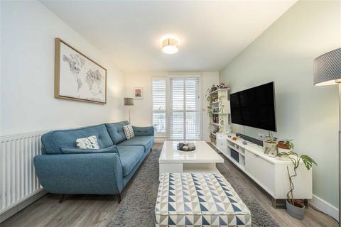 2 bedroom flat for sale, Ottley Drive, London SE3