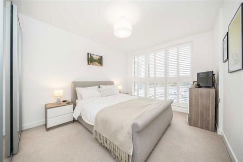 2 bedroom flat for sale, Ottley Drive, London SE3