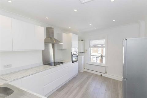 1 bedroom flat to rent, York Road, Teddington TW11