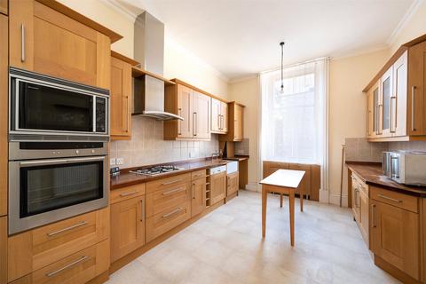 undefined, Tay Street, Perth, Perth and Kinross