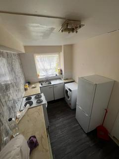 1 bedroom flat to rent, Gurney Close, Barking IG11