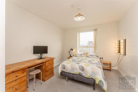 2 bedroom flat for sale, Cannon Road, London