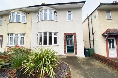 3 bedroom house to rent, Glenarm Walk, Bristol