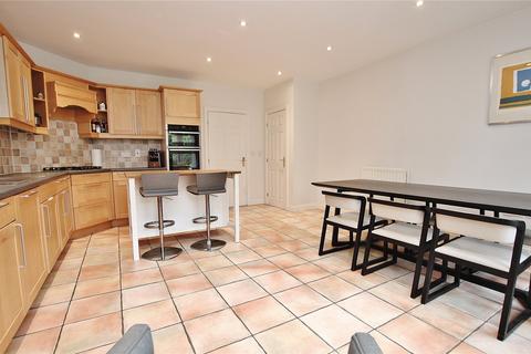 4 bedroom terraced house for sale, Florence Way, Woking GU21