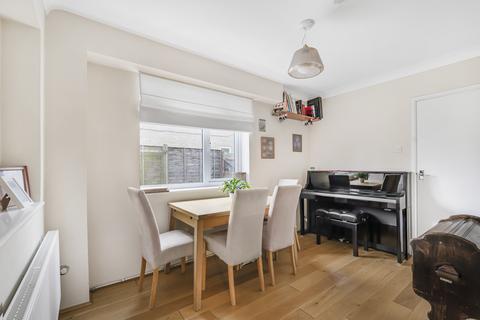 48 Cantelupe Road, Haslingfield, Cambridge, CB23 1LU