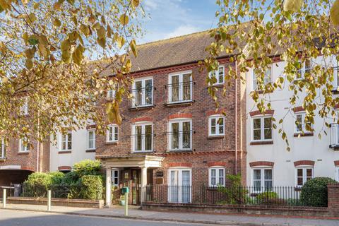 2 bedroom apartment for sale, Deanery Close, Chichester, PO19