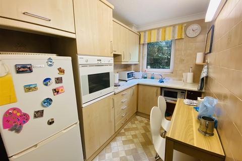 2 bedroom retirement property for sale, Elstree Road, Bushey WD23