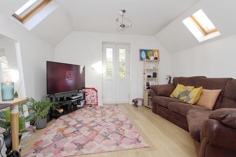 1 bedroom flat for sale, Junction Road, Andover, Andover, SP10