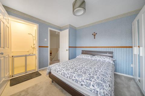 2 Barn Close, Bracknell, RG12 2TR