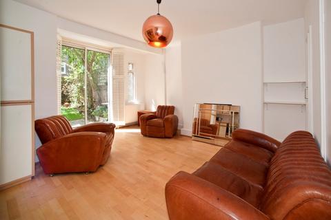 2 bedroom flat for sale, Shepherd's Bush W12 W12