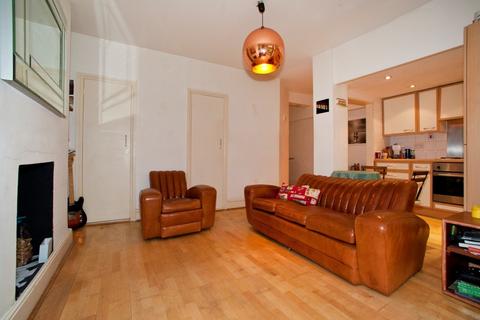 2 bedroom flat for sale, Shepherd's Bush W12 W12