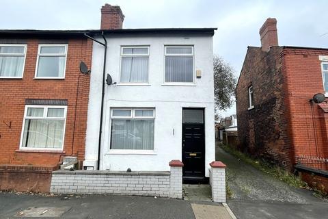 3 bedroom end of terrace house for sale, Warrington Road Goose Green Wigan