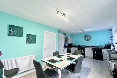 19 Bramblegate Road, Tockwith, York, YO26 7SA