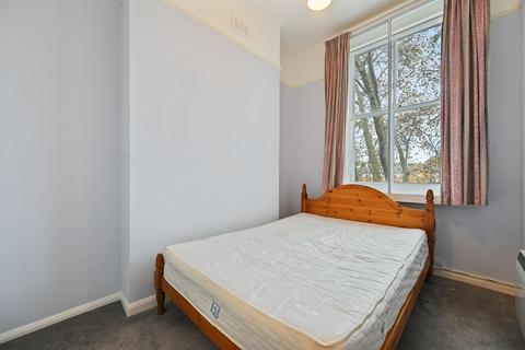 1 bedroom flat to rent, Sinclair Road, London, w14