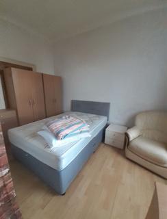 1 bedroom terraced house to rent, Trafalgar Avenue, London, SE15