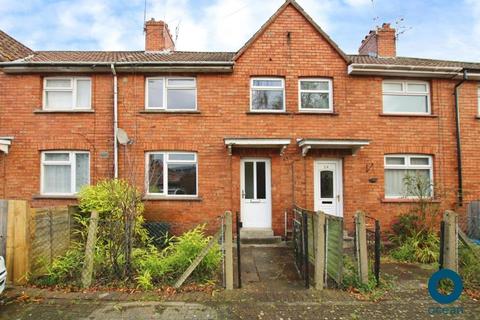 2 bedroom terraced house to rent, Union Road, Bristol BS2