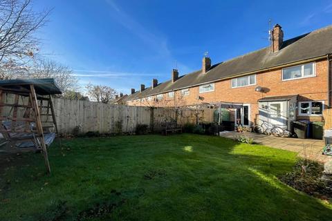 3 bedroom terraced house for sale, Wreyfield Drive, Scarborough YO12