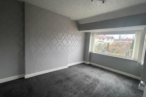 3 bedroom semi-detached house to rent, WEDNESBURY, WS10