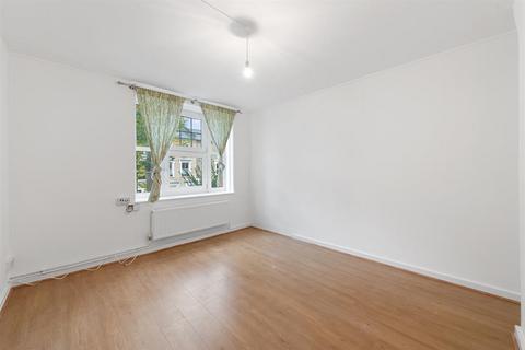 1 bedroom flat for sale, Lordship Road, London, N16