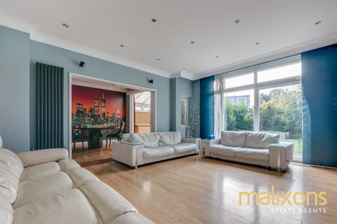 5 bedroom detached house for sale, London SW16