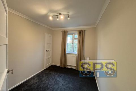 2 bedroom flat to rent, Wain Drive, Stoke-on-Trent ST4