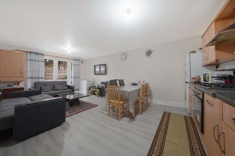 2 bedroom flat for sale, Wellington Road, Forest Gate, E7