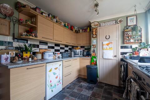 3 bedroom terraced house for sale, Windermere Road, Baildon, Shipley, West Yorkshire, BD17