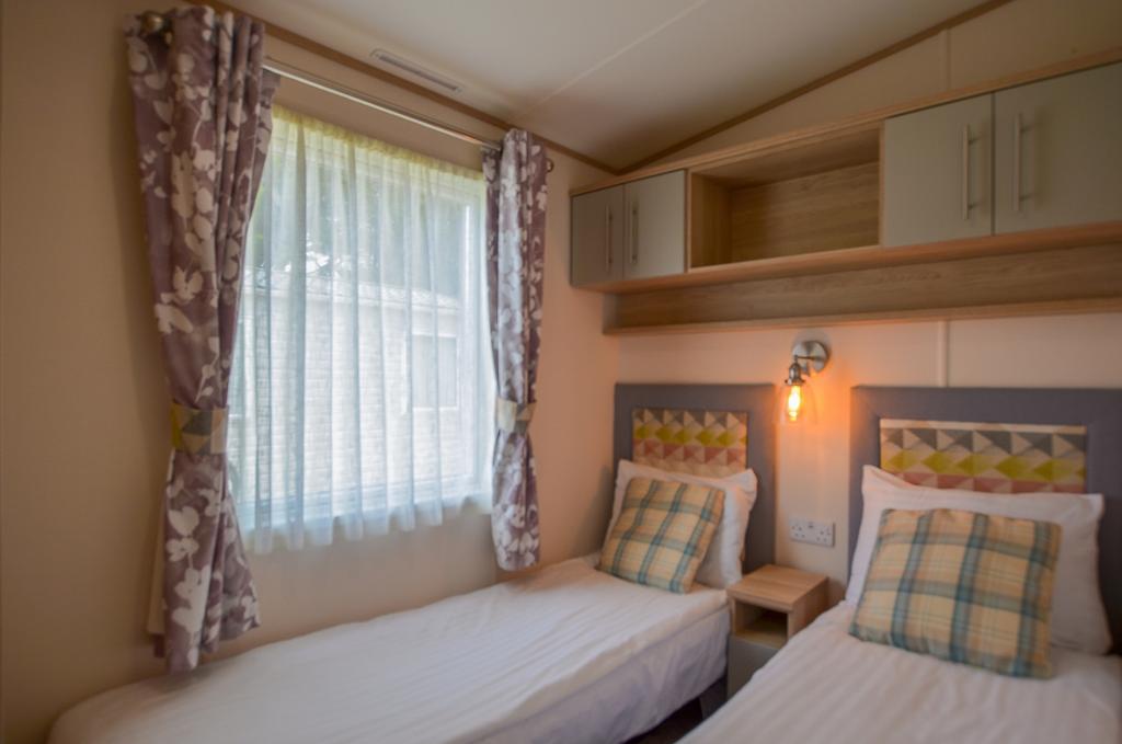 To Book A Viewing Call TPS Lostwithiel on 01208 87
