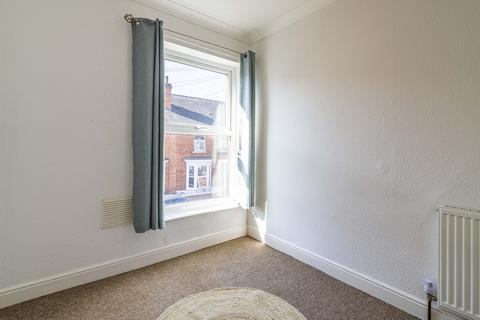 2 bedroom terraced house to rent, Lincoln LN5