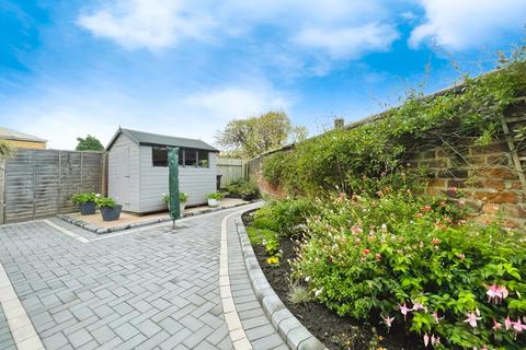 2 bedroom detached bungalow for sale, The Lawns, Telford TF1