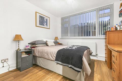 2 bedroom apartment for sale, West Hill, London, SW15