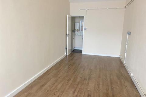 Property to rent, The Service Road, Herts EN6