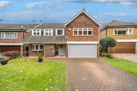 4 bedroom detached house for sale, Acorn Close, Chislehurst