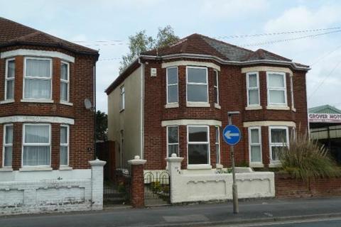undefined, Commercial Road,