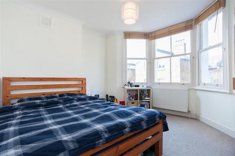 2 bedroom flat to rent, Holmdale Road, West Hampstead NW6