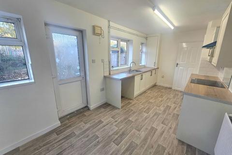 3 bedroom end of terrace house to rent, Heathfield Road, Nottingham, Nottinghamshire, NG5