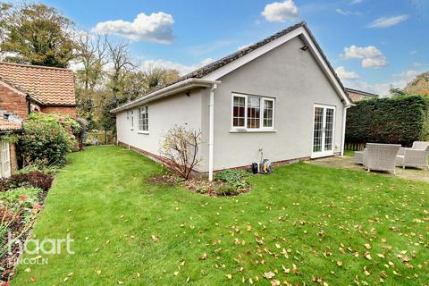 3 bedroom detached bungalow for sale, Kingsway, Tealby