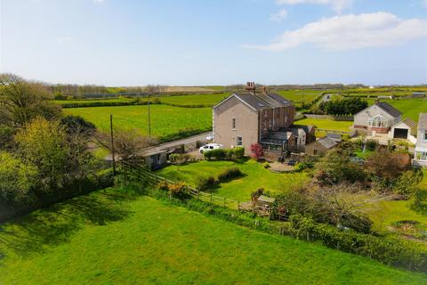 4 bedroom end of terrace house for sale, Stubble Green, Holmrook CA19