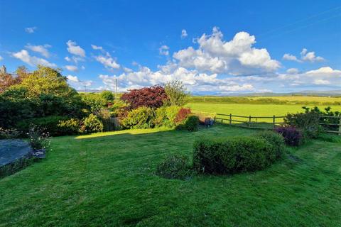 3 Stubble Green, Drigg, Holmrook, CA19 1XT