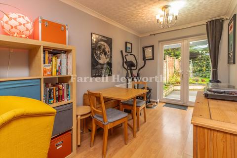 28 Bloomfield Grange, Penwortham, Preston, PR1 9LJ