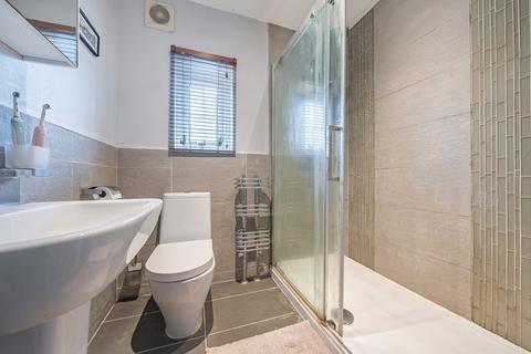 183a Elgar Road, Reading, RG2 0DH