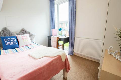 4 bedroom house to rent, Nursery Walk, Canterbury, Kent