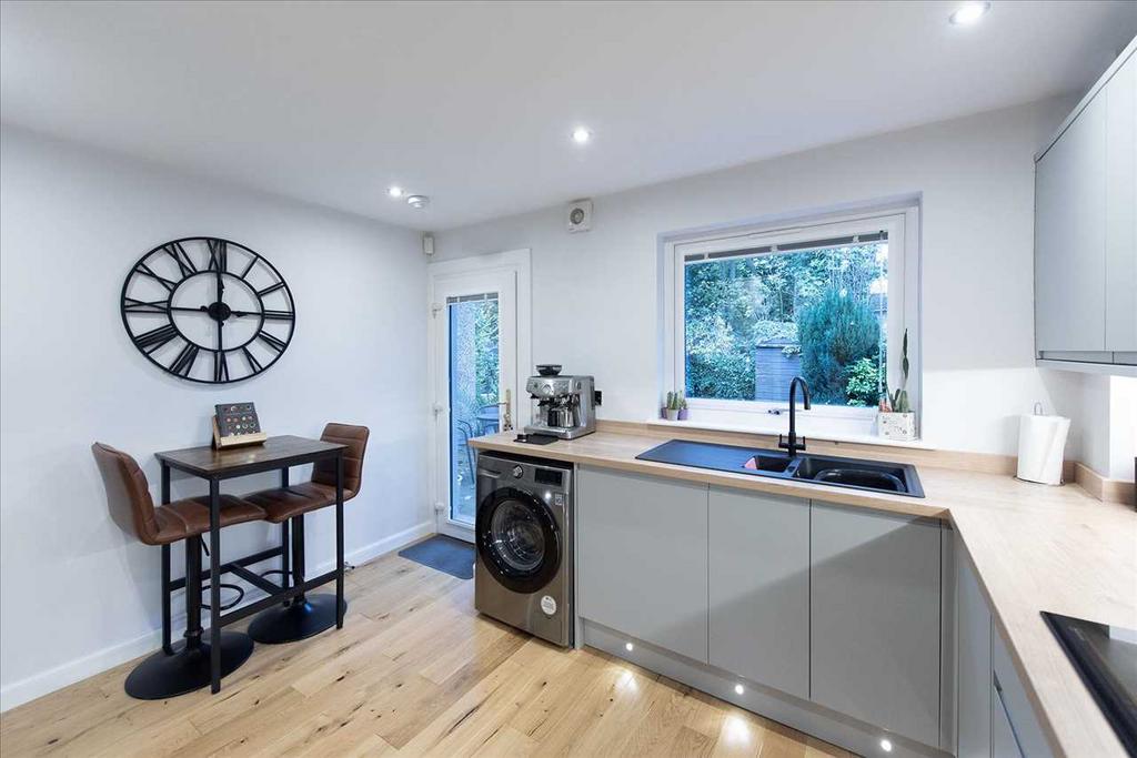Dining Kitchen