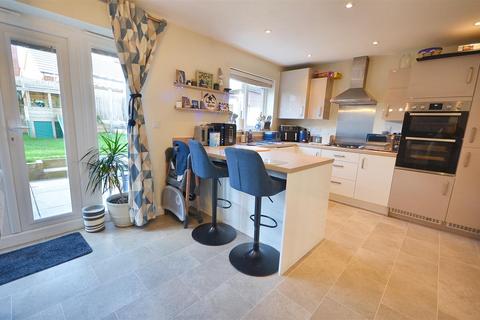 3 bedroom detached house for sale, Bott Lane, Stone