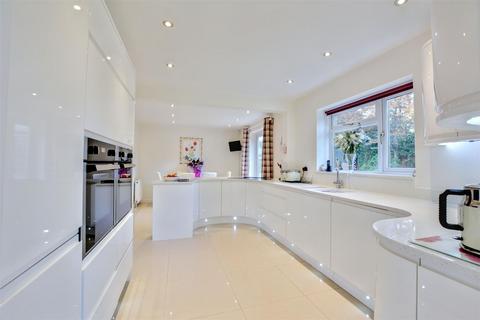 5 bedroom detached house for sale, Birch Lea, Redhill, Nottingham